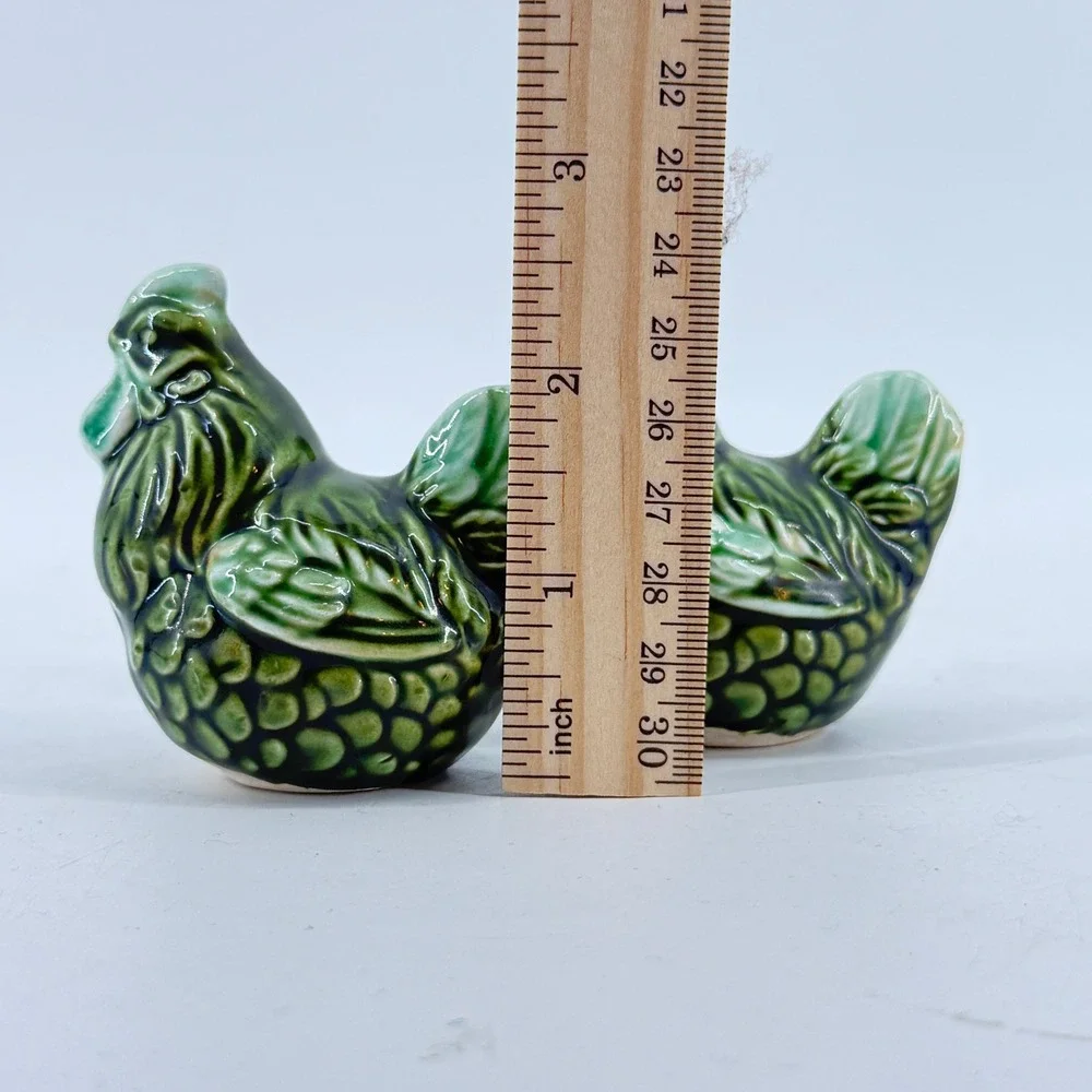 Rooster Chicken Hen Salt Pepper Shakers Green Ceramic Drip Glaze Set Intricate